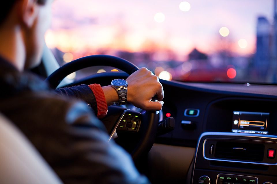 Noleggio conducente pulmini e auto